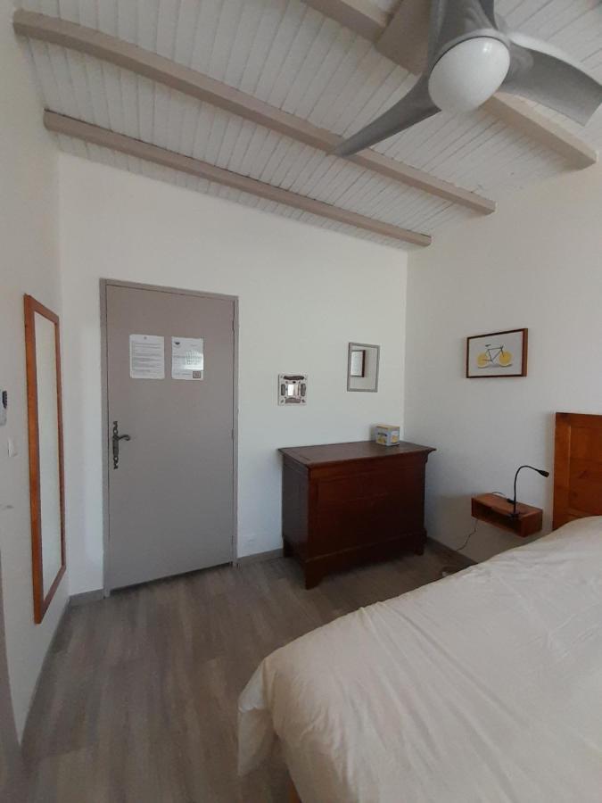 La Pause Sous Le Pin B&B Chambres D'Hotes Capestang Ngoại thất bức ảnh